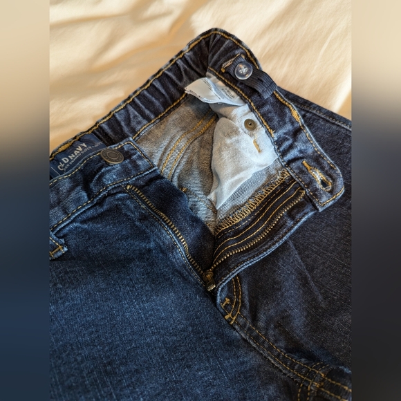 3/$20! Old Navy Boys Super Skinny Jeans - Picture 4 of 8